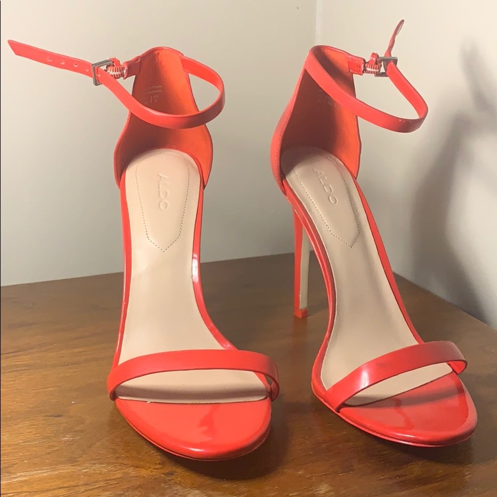 stiletto new without tags